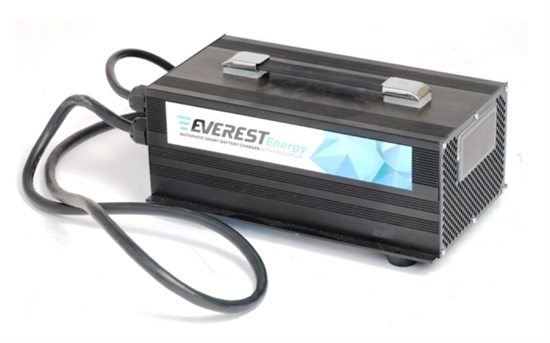 Зарядное устройство для гелевых аккумуляторов EVEREST ENERGY Everest EVE-24-30 - фото 57348